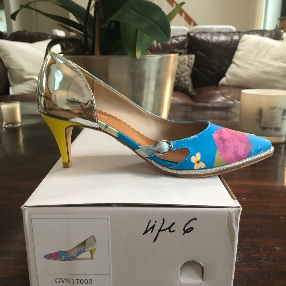 Blue Floral Pointed Mary Jane Heels with Silver & Yellow Accents Grape Vine